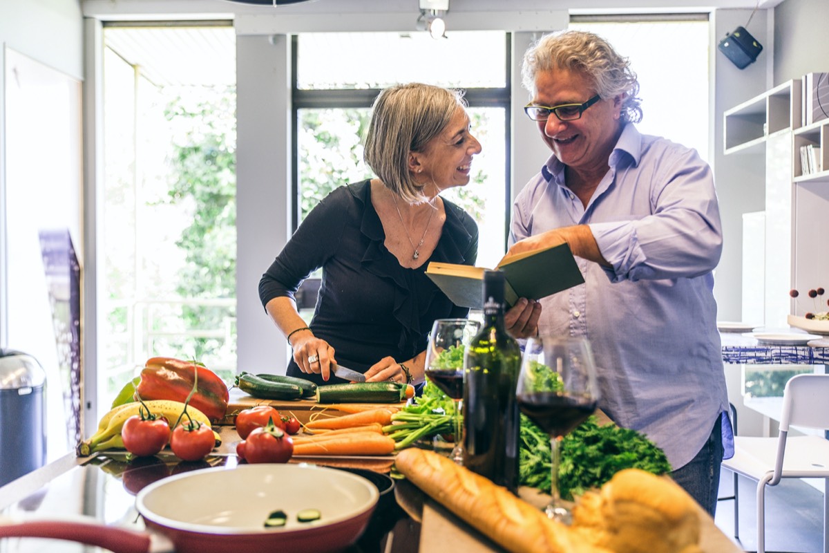 Stacks Image 4618548